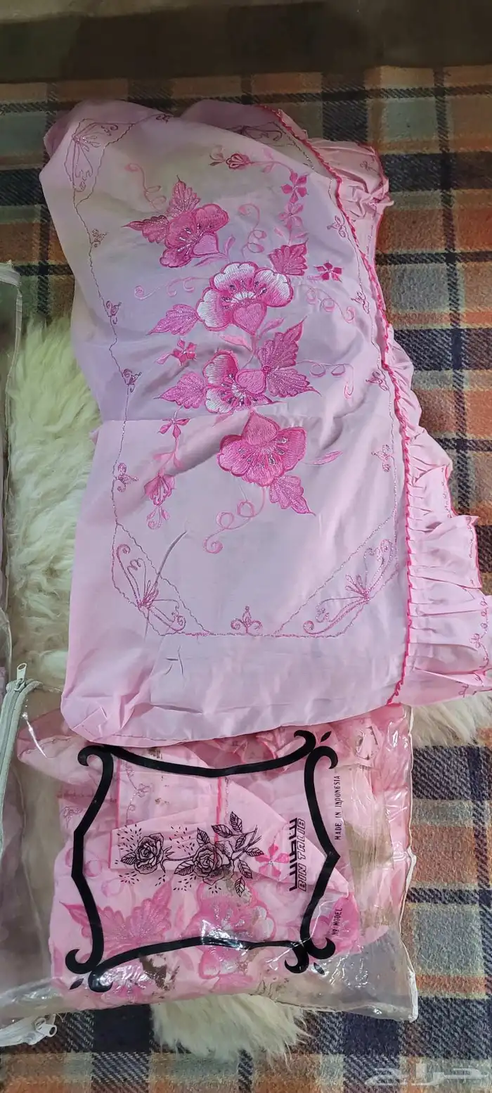 مجموعه منتجات تراثيه نادره 17