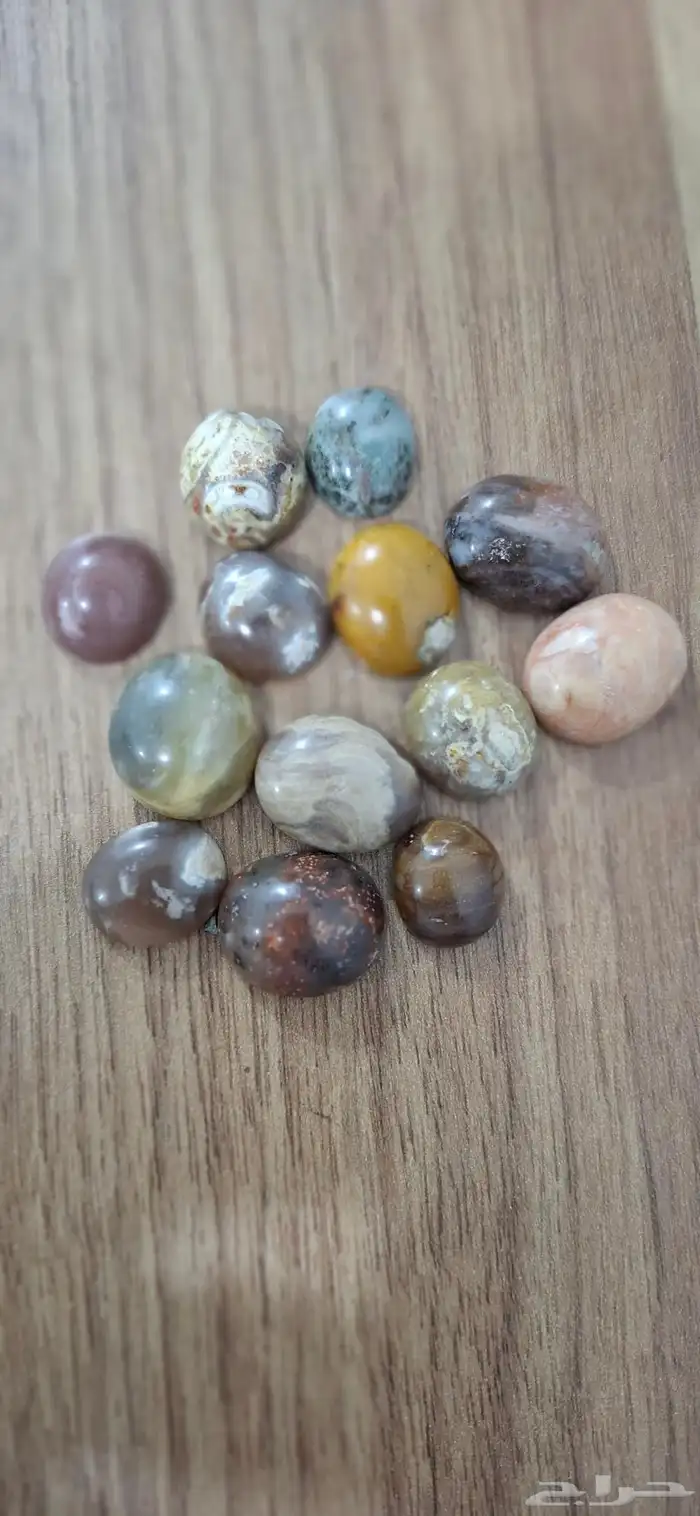 فصوص أحجار ثمينة جاهزة 1