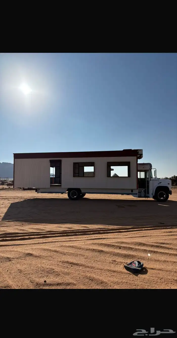 باص كرفان عرض 3ونص وطول 9 نضيف 3