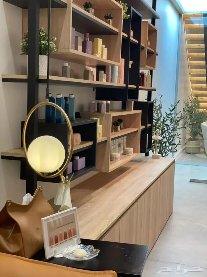 فرصة استثمارية  صالون نسائي راق  للتقبيل في الدمام الظهران 4