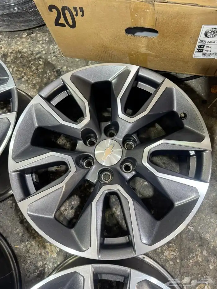 جنوط تاهو LT مقاس 20 اصلي وكاله موديل 2024 3