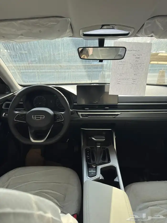 جيلي إمجراند 2025 دخول ذكي تشغيل بصمة وضعيات للقيادة إلخ 7