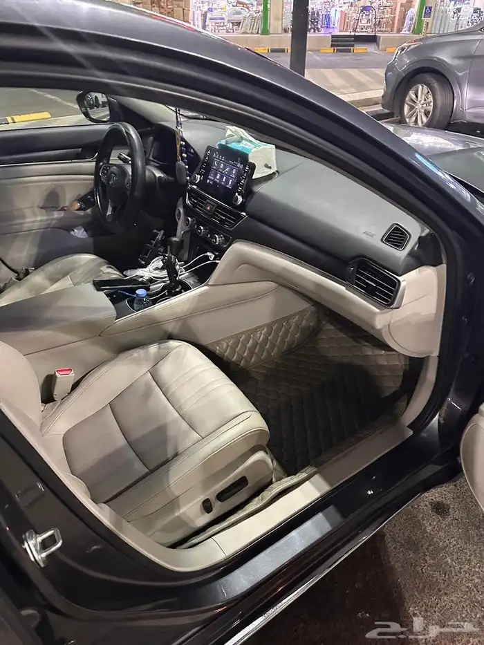 سيارة هوندا اكورد موديل 2022 للتنازل 15