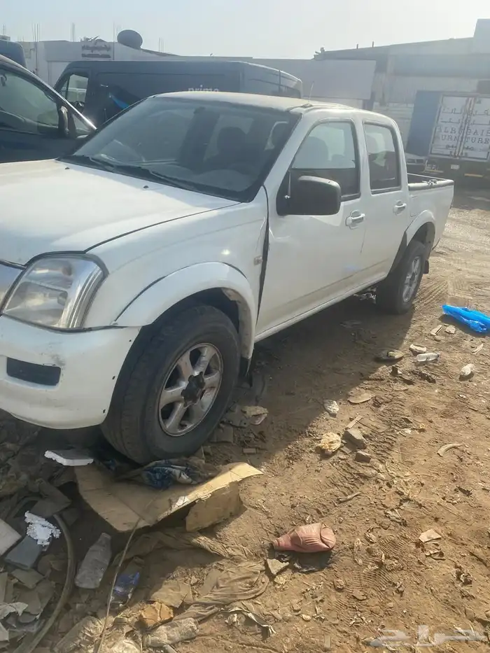 للبيع وانيت ديز ايسوزو 2004 1