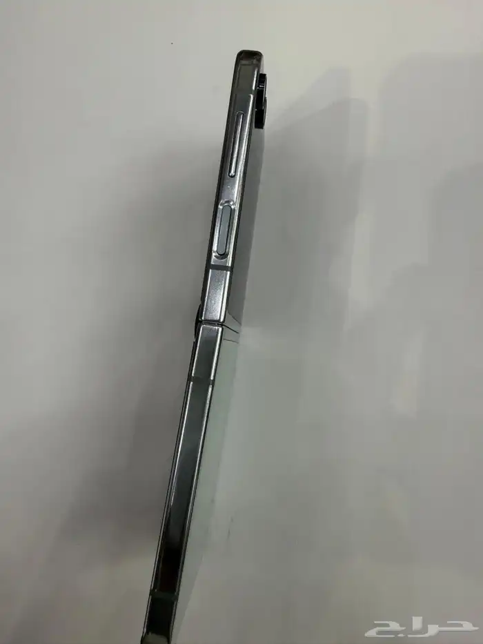 سامسونج زد فليب 5 4