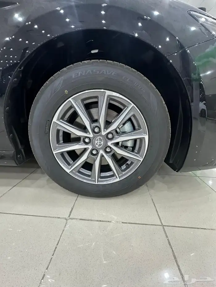 كامري ستاندر اسود بنزين 9