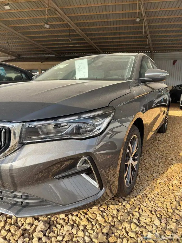 جيلي إمجراند 2025 دخول ذكي تشغيل بصمة وضعيات للقيادة إلخ 1