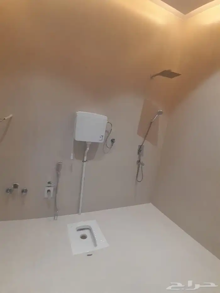 للبيع شقه دور ثاني مع ملحق من 7غرف المصعد شغال جاهز ب 590الف 18