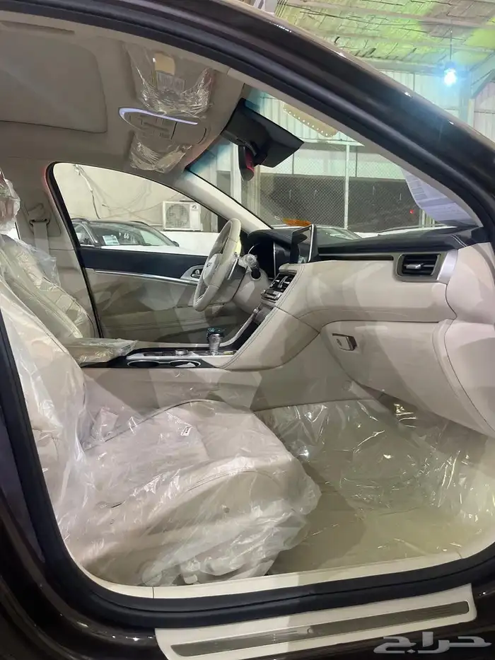 جنسيس G70 برستيج موديل 2025 6