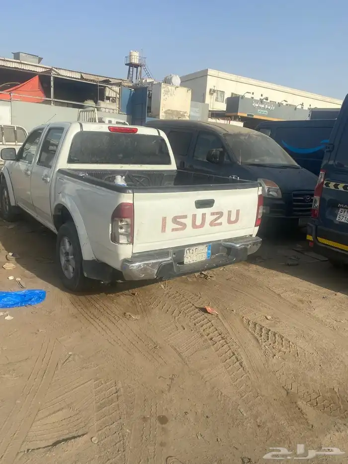 للبيع وانيت ديز ايسوزو 2004 0