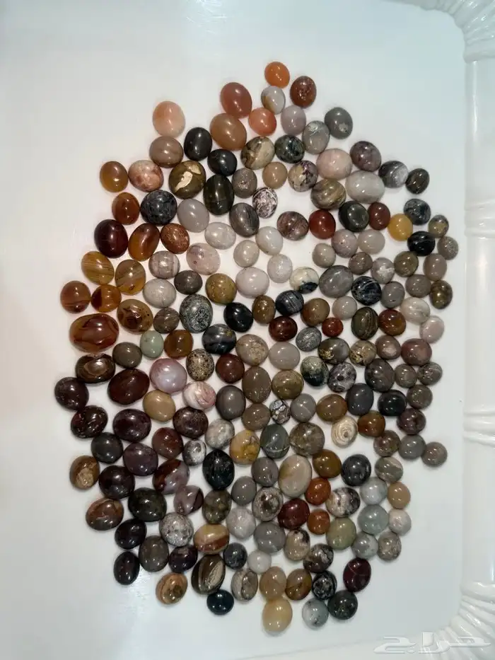 فصوص أحجار ثمينة جاهزة 2