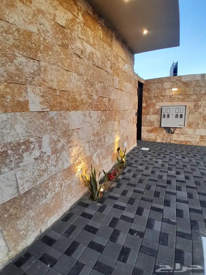 للبيع شقه دور ارضي تمليك تشطيبات راقيه بالمحاله أبها 18