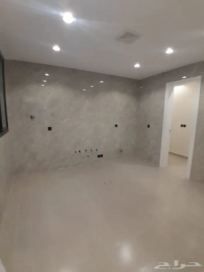 للبيع شقه دور ارضي تمليك تشطيبات راقيه بالمحاله أبها 7