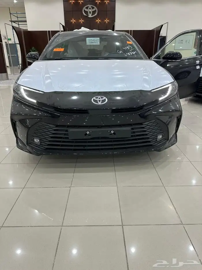 كامري ستاندر اسود بنزين 3
