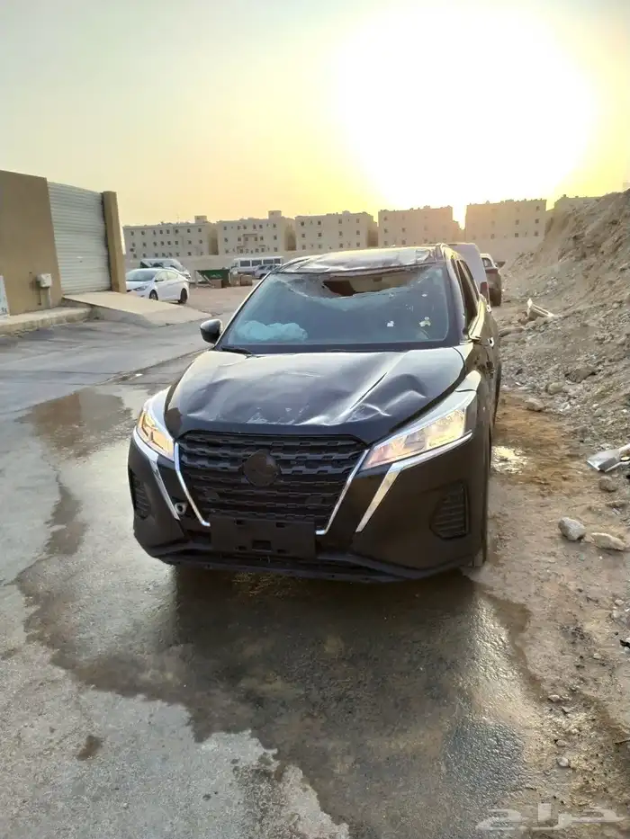 نيسان كيكس مصدومة موديل 2024 9