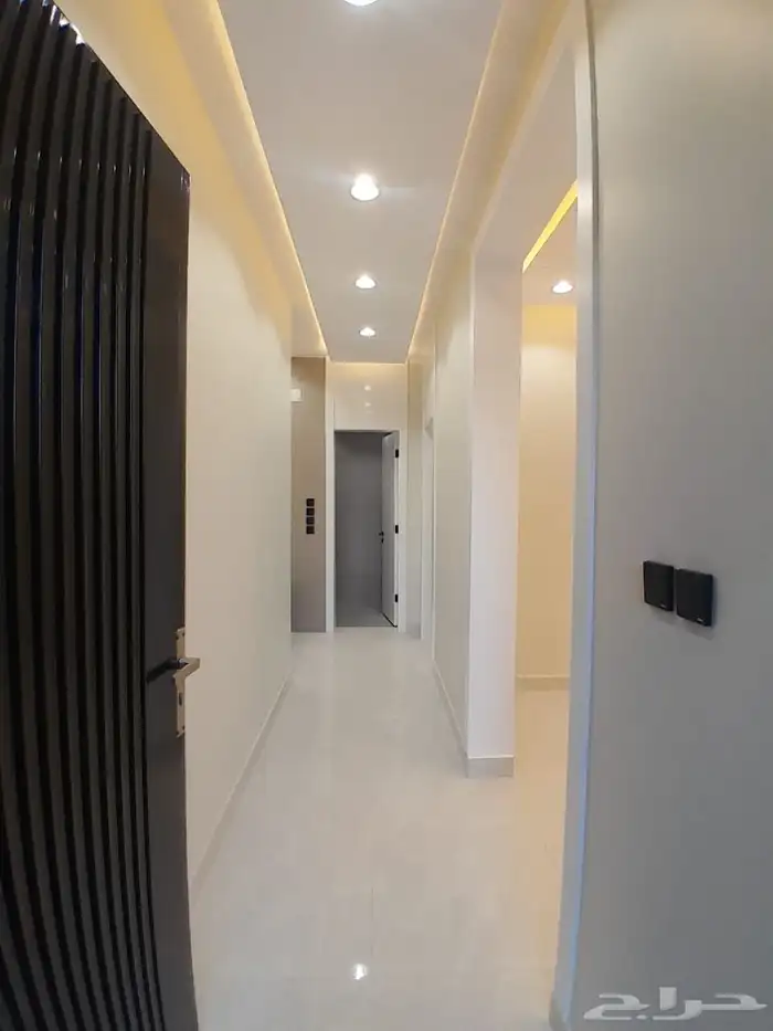 للبيع شقه دور ارضي تمليك تشطيبات راقيه بالمحاله أبها 2