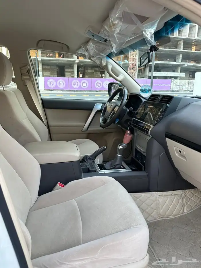 برادو 2023 عبداللطيف شبه جديد 14