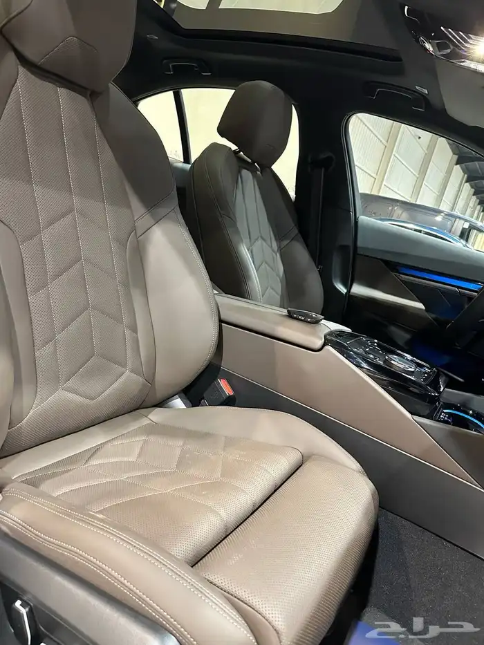 بي ام دبليو 520i kit M 2025 بلاك ادشن . رصد الفخامة 16