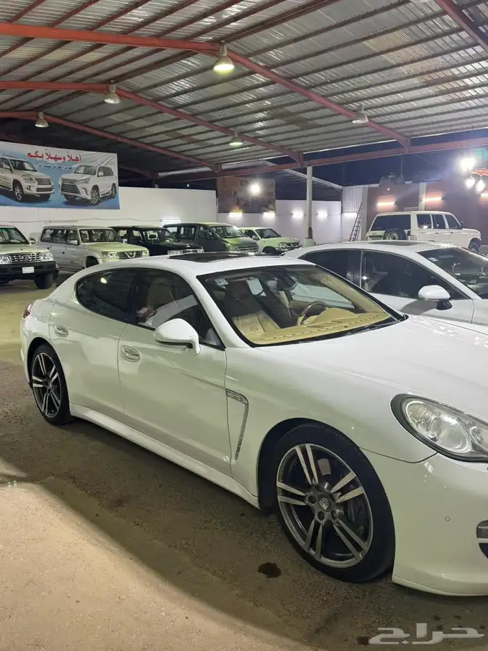 بورش باناميرا Sport Turismo 4S موديل 2011 6