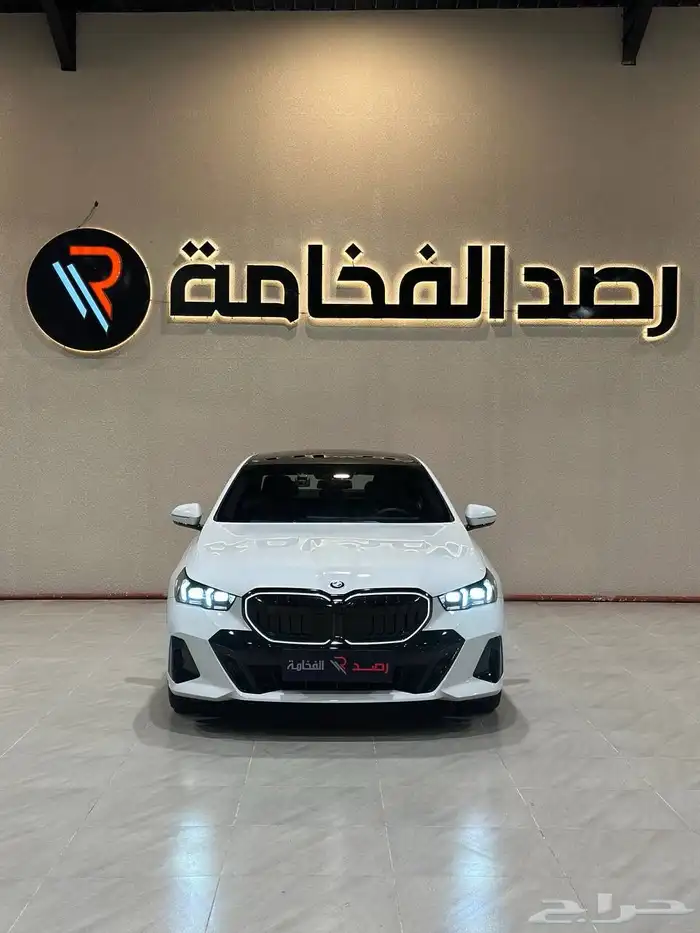 بي ام دبليو 520i kit M 2025 بلاك ادشن . رصد الفخامة 0
