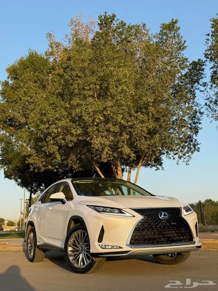 لكزس RX 450h موديل 2021 3