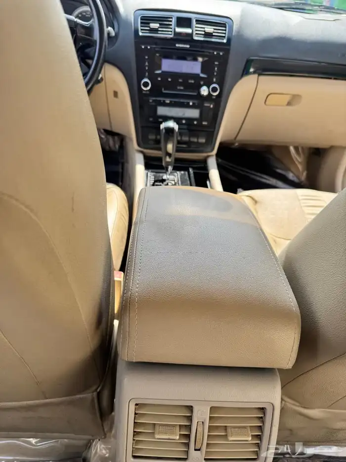 سيارة جلي 12