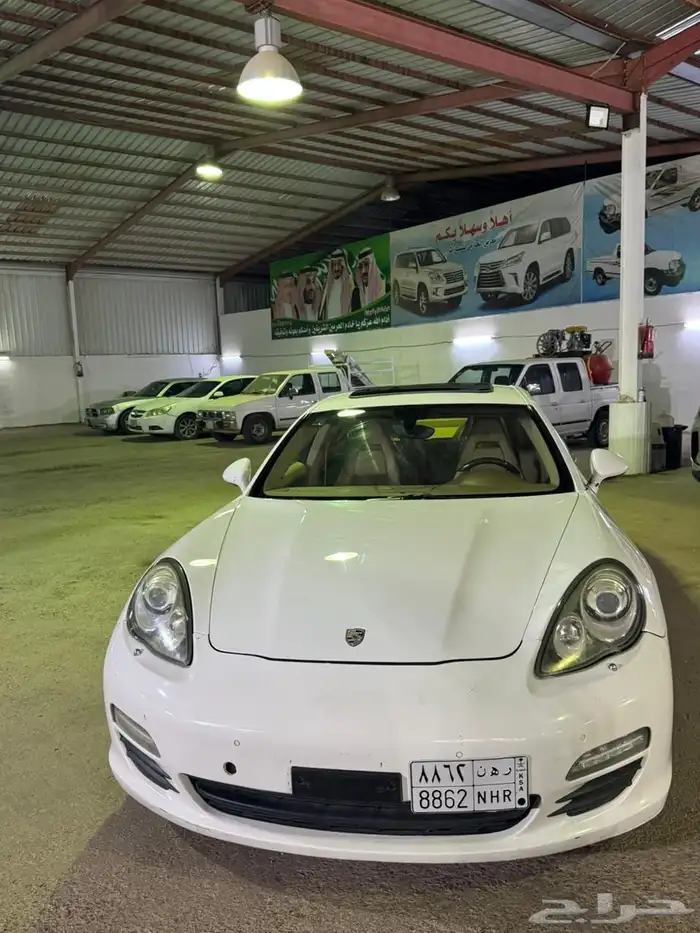 بورش باناميرا Sport Turismo 4S موديل 2011 0