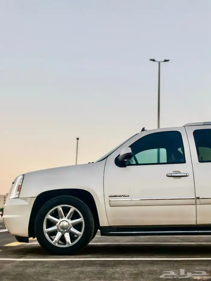 يوكن دينالي 2011 فل كامل شد بلد كاش او اقساط 7