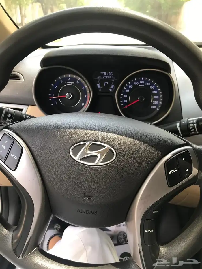 هيونداي - إلنترا 10