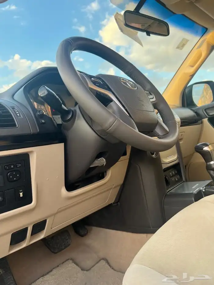 برادو 2019 خليجي بدي وكاله ممشى قليل نظيف جدا 10