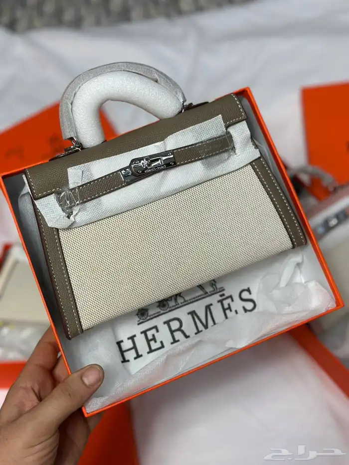 شنط تقليد ماركه هاي كواليتي والماستر وإكسسوارات 48