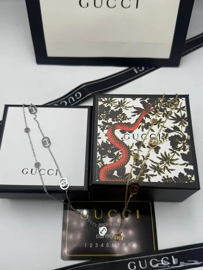 شنط تقليد ماركه هاي كواليتي والماستر وإكسسوارات 93