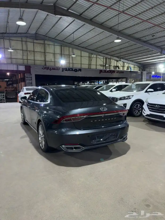 هيونداي ازيرا اخضر غامق 2021 بنزين بطاقة جمركية وارد كوريا 5