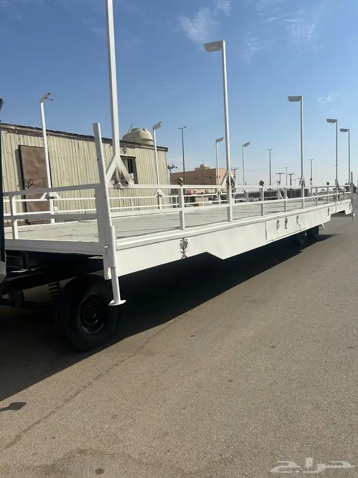 للبيع دكة نظيف الطول 13 2