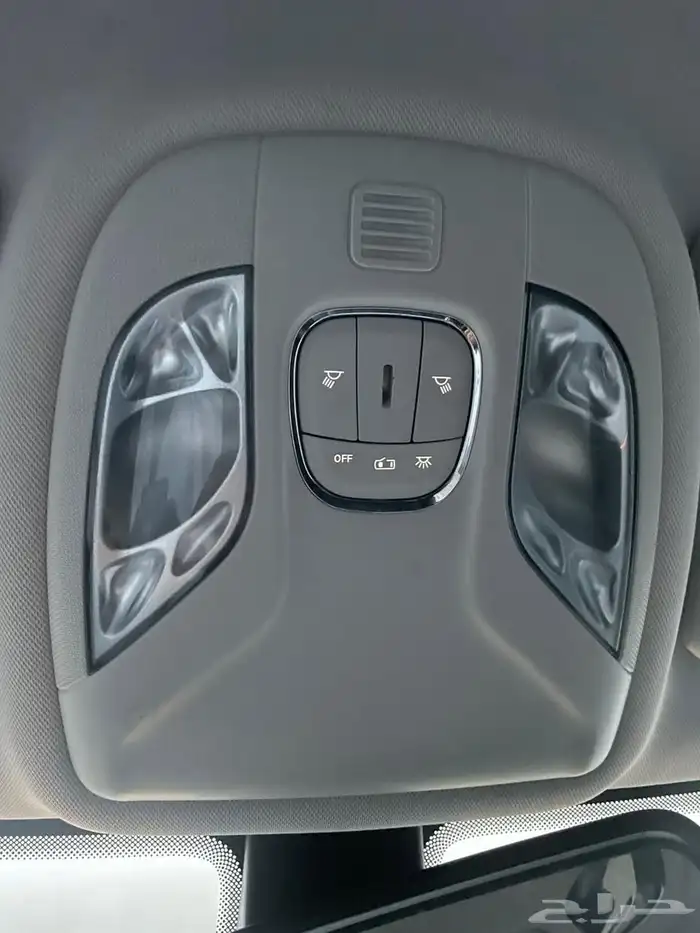 Jeep 2019 نظيف للبيع 8