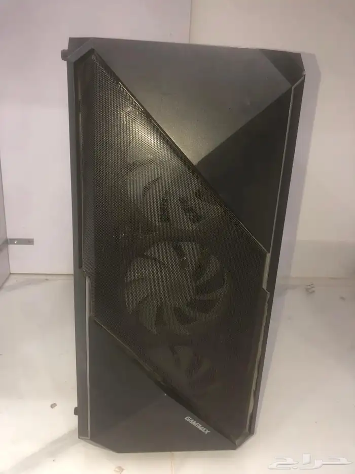 بي سي كيس مركب له اربع مراوح 0