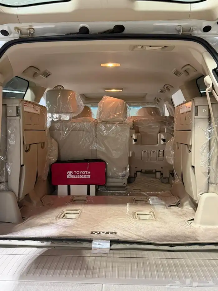 صالون في اكس ار 1 سعودي ماشي 29 الف وكالة شبه الجديد 1