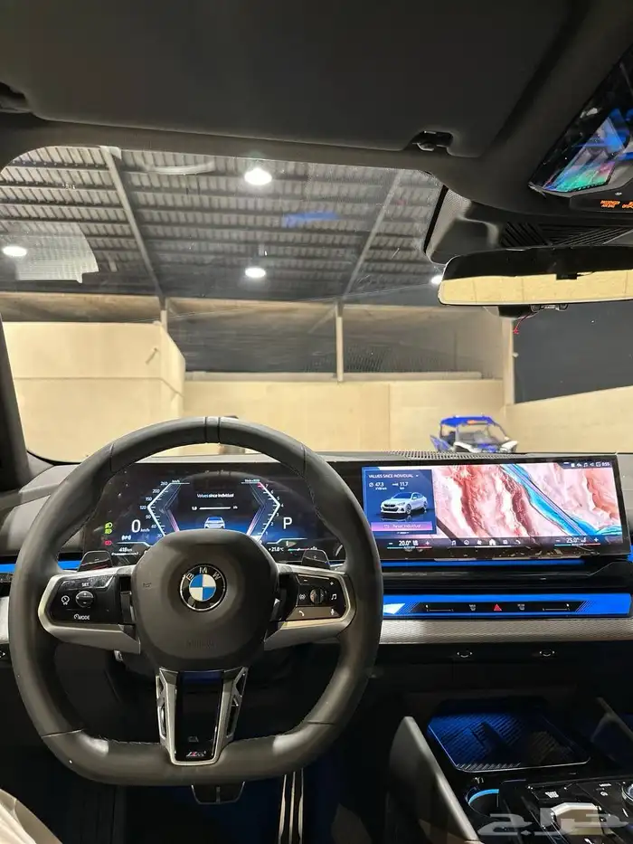 بي ام دبليو 520i kit M 2025 بلاك ادشن . رصد الفخامة 17