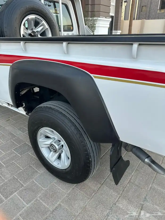 نيسان شاص فتك 2015 8