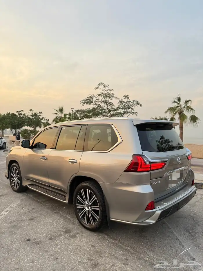 لكزس LX570 2021 سعودي مالك واحد S 4