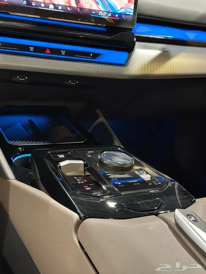 بي ام دبليو 520i kit M 2025 بلاك ادشن . رصد الفخامة 25