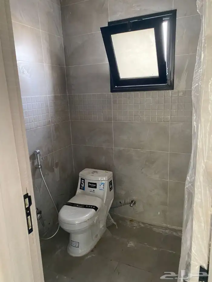 مكاتب تجارية و إدارية فاخرة للإيجار - مكتب الايجار 14