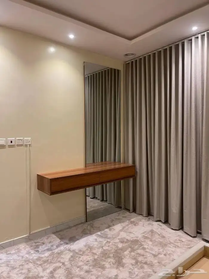 حزائن ملابس غرفة النوم ديكورات طاولات 10