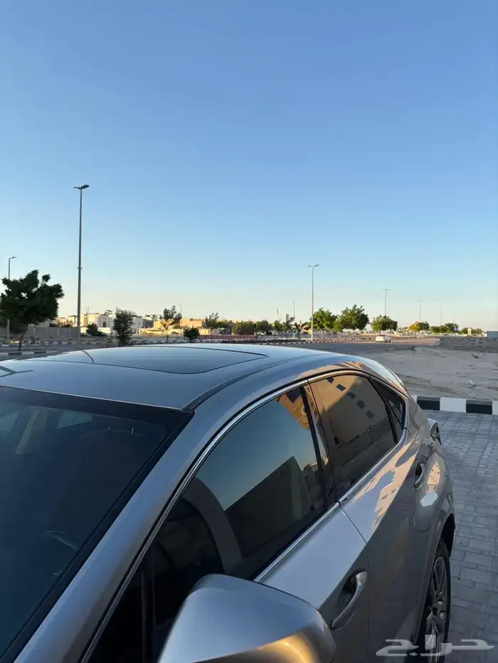 لكزس NX 300 2020 3