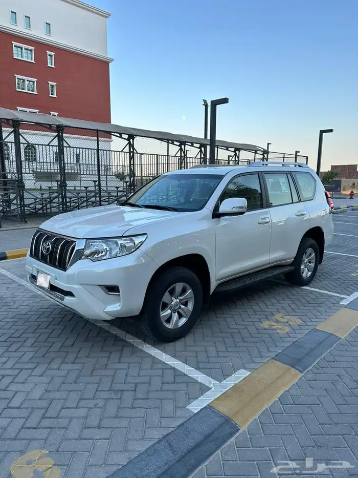 برادو 2023 عبداللطيف شبه جديد 4