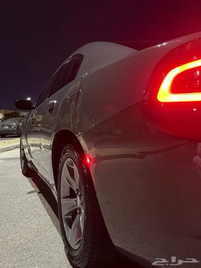 تشارجر 2019 SXT للبيع 13