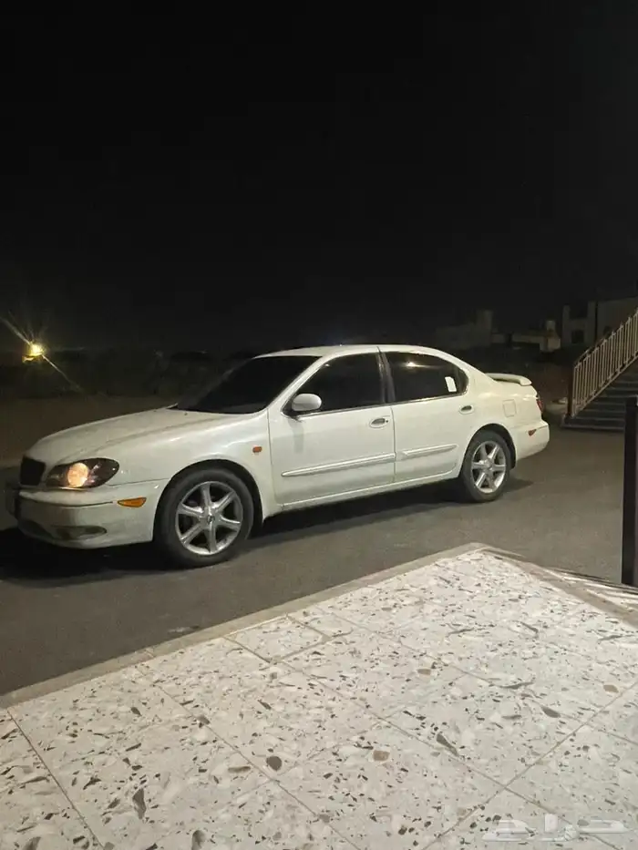 نيسان مكسيما 1