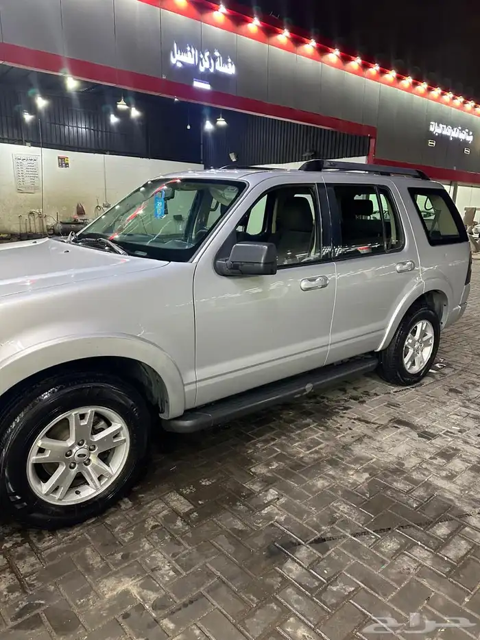 للبيع اكسبلور 2010 دبل 2