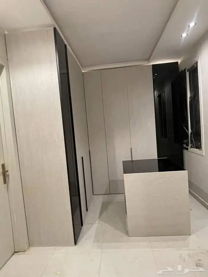 حزائن ملابس غرفة النوم ديكورات طاولات 2