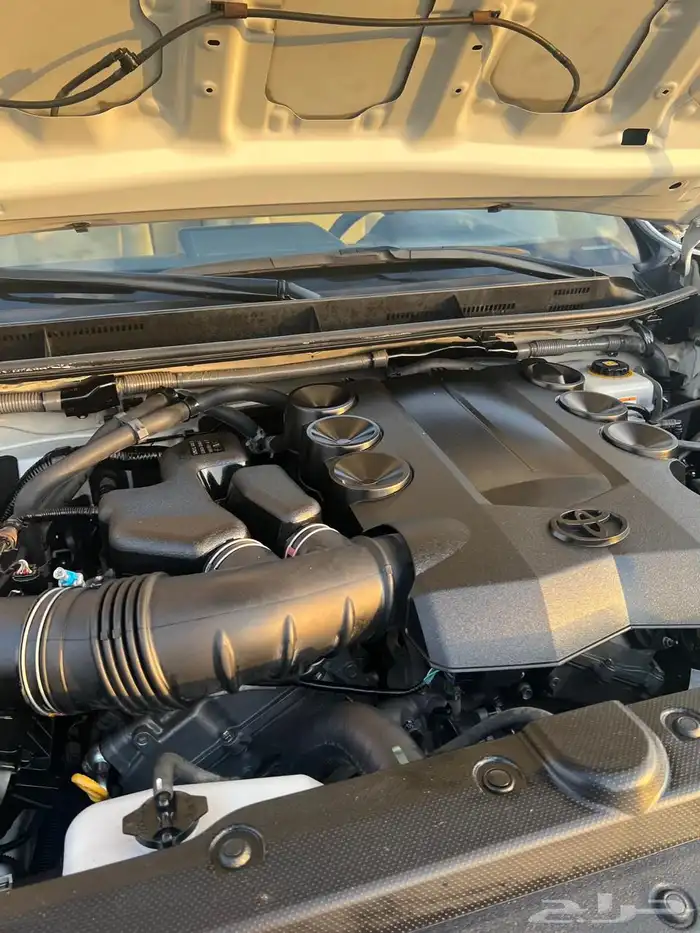 برادو 2019 خليجي بدي وكاله ممشى قليل نظيف جدا 14